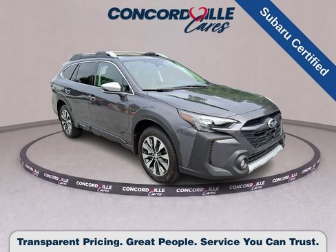 Certified 2025 Subaru Outback Touring XT AWD/4WD image 1