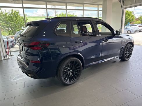 New 2026 BMW X5 xDrive40i w/ M Sport Package AWD/4WD image 8