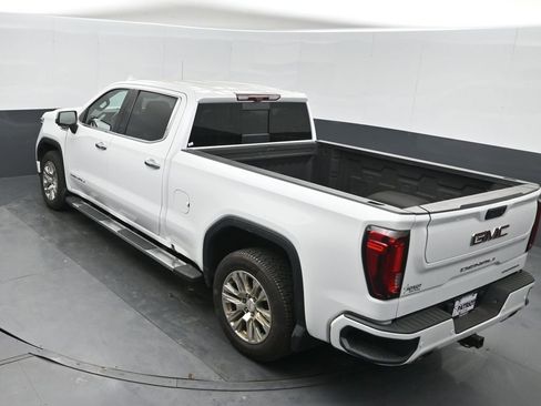 Used 2023 GMC Sierra 1500 Denali w/ Technology Package AWD/4WD image 32