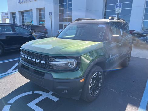 Used 2025 Ford Bronco Sport Outer Banks w/ Outer Banks Tech Package+ image 11