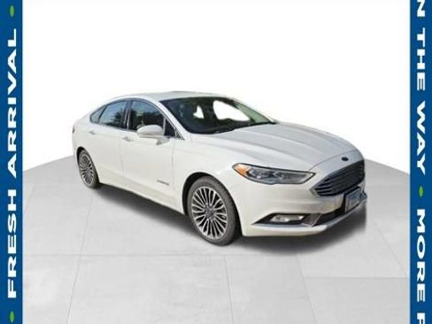 Used 2018 Ford Fusion Titanium FWD image 1