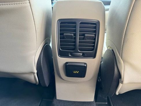 Certified 2017 Ford Escape SE w/ Equipment Group 201A image 20