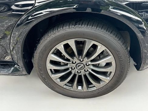 Used 2024 Nissan Armada Platinum w/ Captain's Chairs Package AWD/4WD image 39