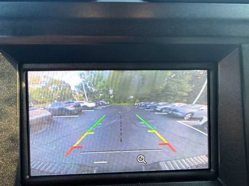 Used 2015 Ford F150 XLT w/ Equipment Group 301A Mid AWD/4WD image 31