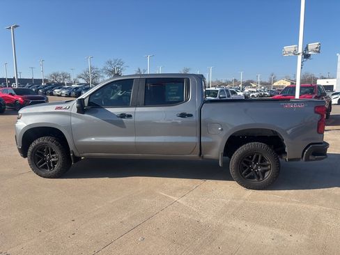 Used 2022 Chevrolet Silverado 1500 LT Trail Boss w/ Safety Package image 8