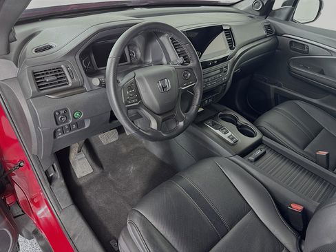 Certified 2023 Honda Passport TrailSport image 9