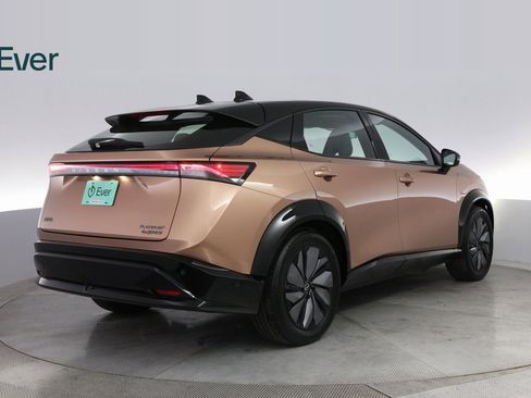 Used 2023 Nissan Ariya image 12