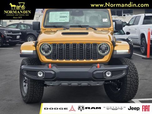 New 2026 Jeep Gladiator Mojave AWD/4WD image 2