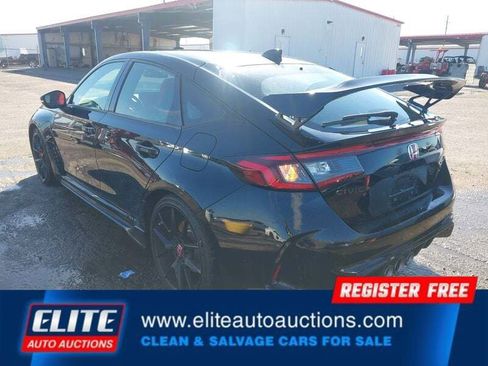 Used 2025 Honda Civic Type R image 6