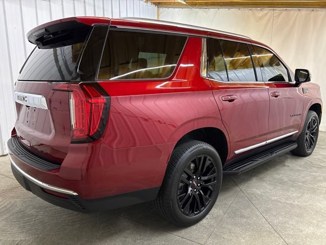 Used 2023 GMC Yukon SLT w/ SLT Premium Package AWD/4WD image 5
