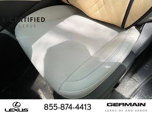 Used 2025 Lexus RX 350 Premium w/ Convenience Package AWD/4WD image 23