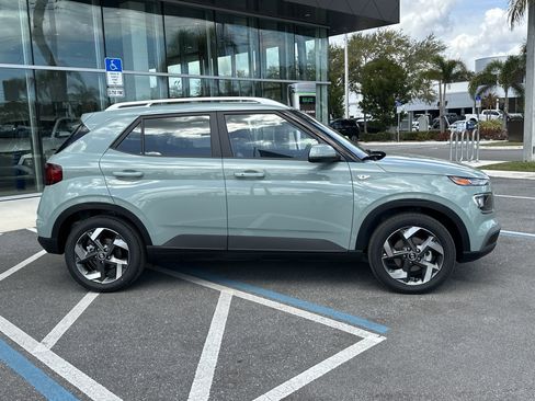 New 2026 Hyundai Venue SEL image 8