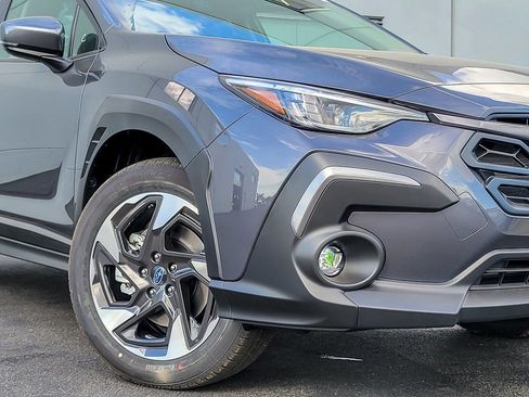Certified 2025 Subaru Crosstrek 2.5i Limited w/ Crosstrek Mirror Package image 3