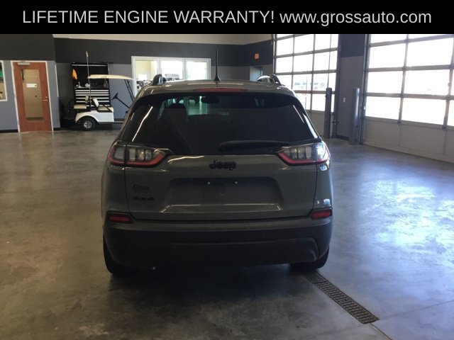 Used 2023 Jeep Cherokee Altitude Lux AWD/4WD image 7