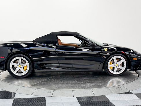 Used 2004 Ferrari 360 Spider RWD image 35