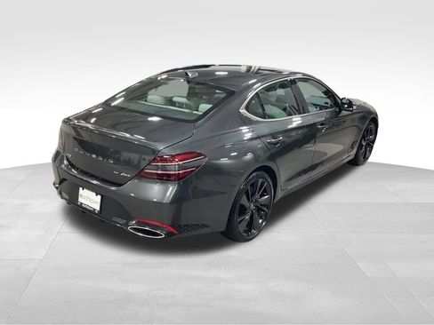 Used 2023 Genesis G70 3.3T w/ Sport Prestige Package image 9