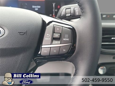New 2024 Ford Escape SE image 16