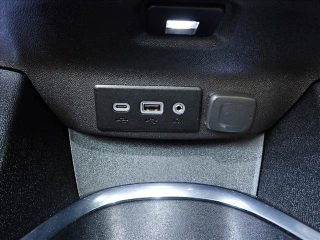Used 2023 Chevrolet Malibu LT FWD image 14