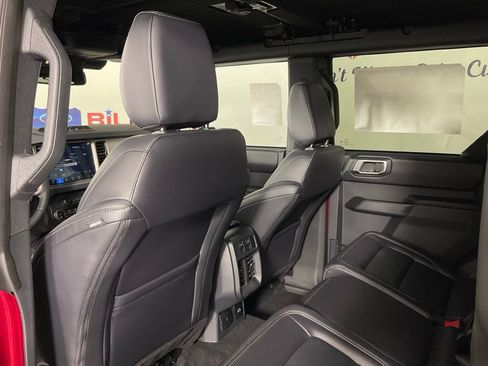 New 2026 Ford Bronco Outer Banks AWD/4WD image 15