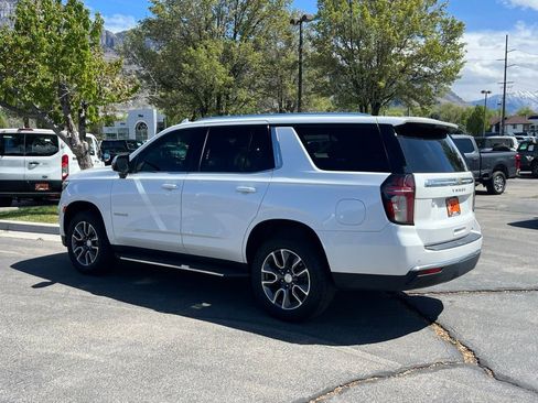 Used 2021 Chevrolet Tahoe LT w/ LT Signature Package AWD/4WD image 10