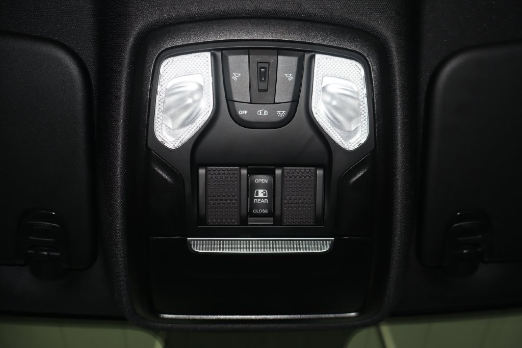 Used 2024 RAM 1500 Tradesman AWD/4WD image 30