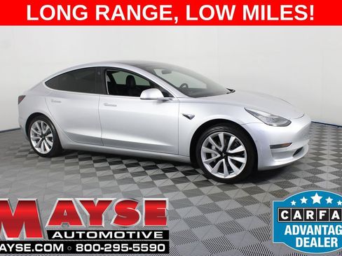 Used 2018 Tesla Model 3 Long Range RWD image 1