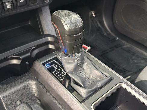 Used 2023 Toyota Tacoma TRD Off-Road AWD/4WD image 31