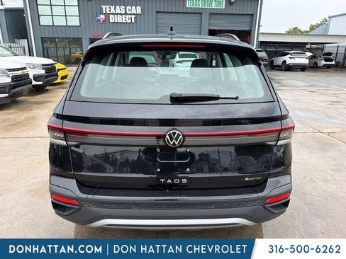 Used 2025 Volkswagen Taos S AWD/4WD image 13