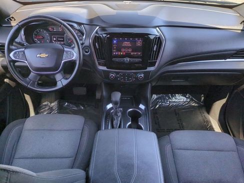Used 2023 Chevrolet Traverse LT FWD image 28