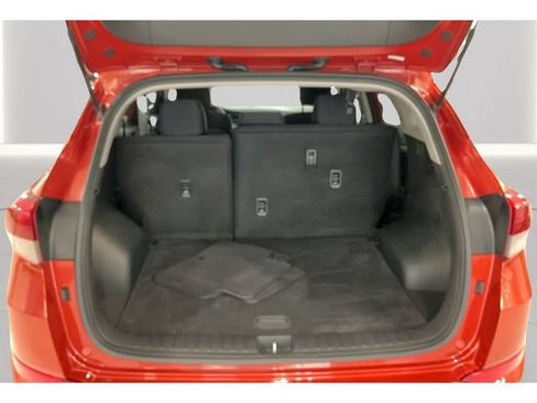 Used 2016 Hyundai Tucson SE w/ Option Group 02 AWD/4WD image 24