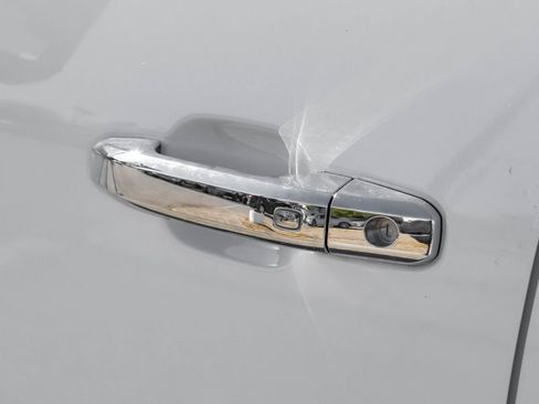 Used 2024 Chevrolet Silverado 3500 High Country w/ High Country Premium Package image 34