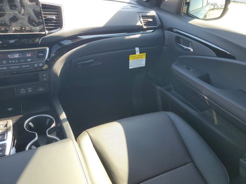 New 2026 Honda Ridgeline Black Edition image 17