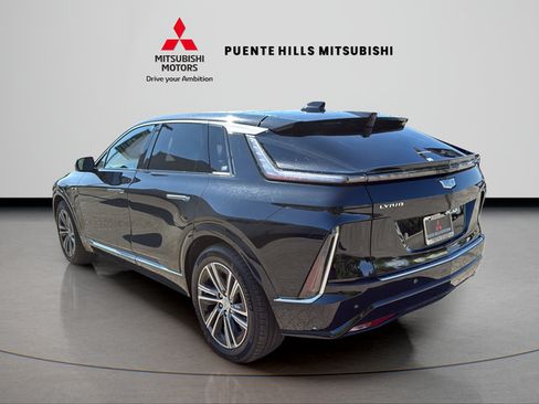 Used 2024 Cadillac Lyriq Luxury RWD image 7