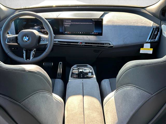 Used 2026 BMW iX xDrive60 w/ M Sport Package AWD/4WD image 15