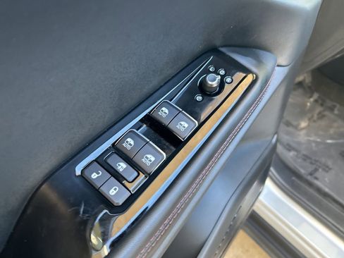 Used 2024 Jeep Wagoneer Launch Edition image 51