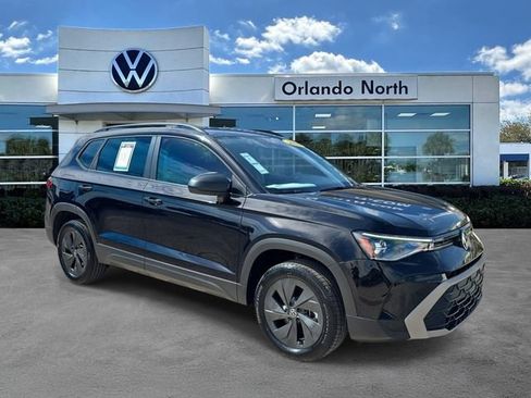 Used 2026 Volkswagen Taos S FWD image 1