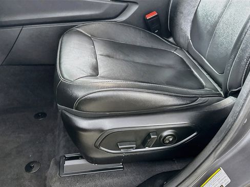 Used 2022 Jeep Grand Cherokee L Limited image 20