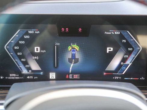 Used 2025 BMW X7 M60i image 20