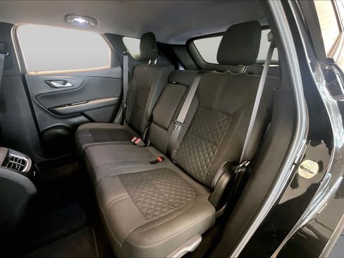 Used 2020 Chevrolet Blazer LT FWD image 17