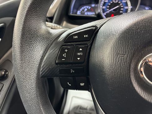 Used 2018 Toyota Yaris iA FWD image 29