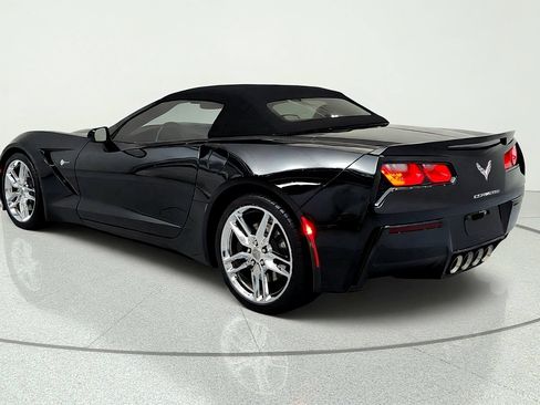 Used 2014 Chevrolet Corvette Stingray Convertible w/ 3LT Preferred Equipment Group RWD image 3