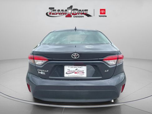 Used 2025 Toyota Corolla LE FWD image 6