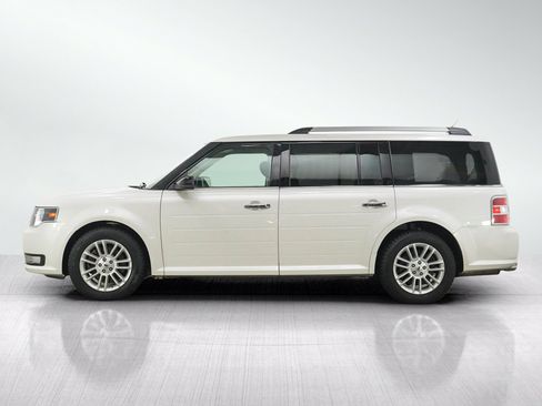 Used 2016 Ford Flex SEL w/ Equipment Group 202A AWD/4WD image 2