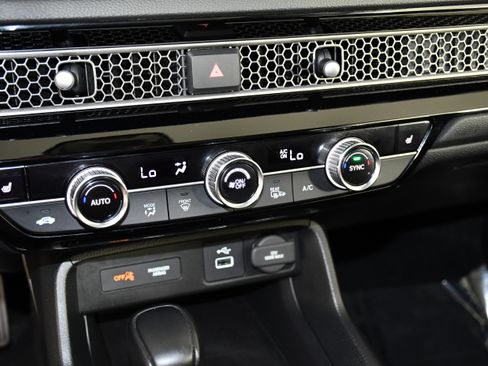 Certified 2023 Honda Civic EX image 20