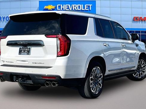 Used 2024 GMC Yukon Denali Ultimate AWD/4WD image 5