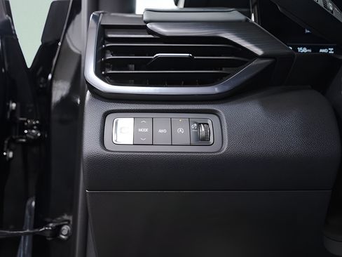Used 2025 GMC Acadia AT4 w/ Luxury Package AWD/4WD image 20