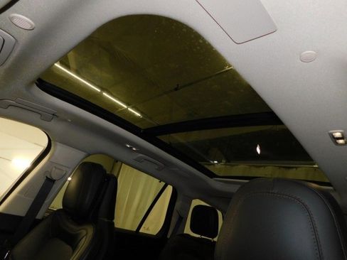 Used 2023 Lincoln Aviator Grand Touring w/ Equipment Group 301A image 15