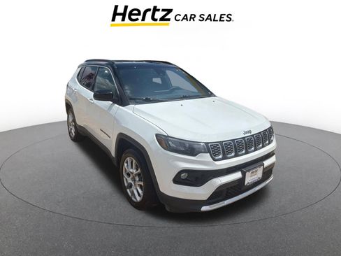 Used 2025 Jeep Compass Limited AWD/4WD image 1