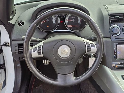 Used 2008 Saturn Sky Red Line RWD image 17