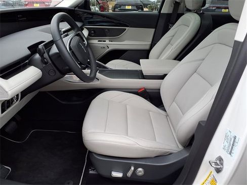 New 2026 Lincoln Nautilus Premier w/ Equipment Group 102A image 7